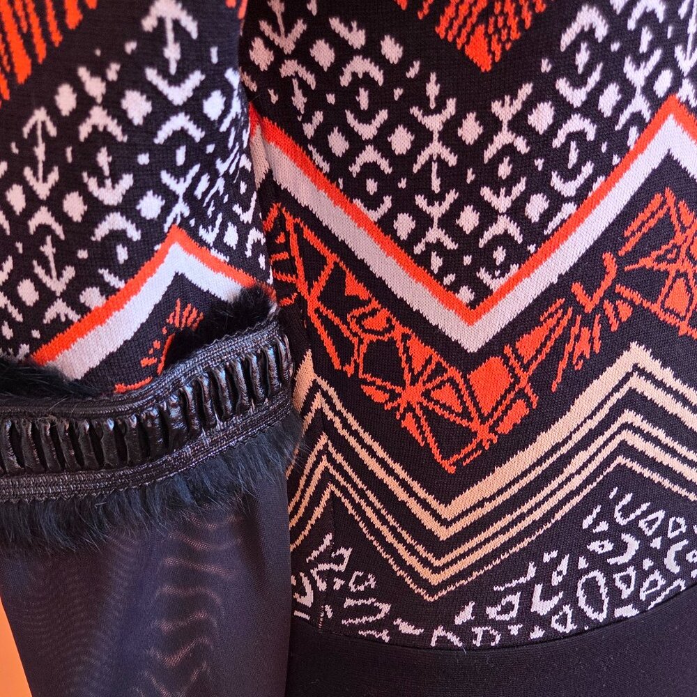 Sweater - Picture 4 of 6